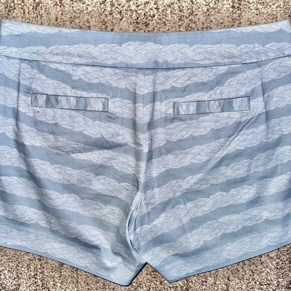 J. Crew Women's Pull On Blue Striped Stretch Summer Shorts Size 8 - Picture 9 of 9